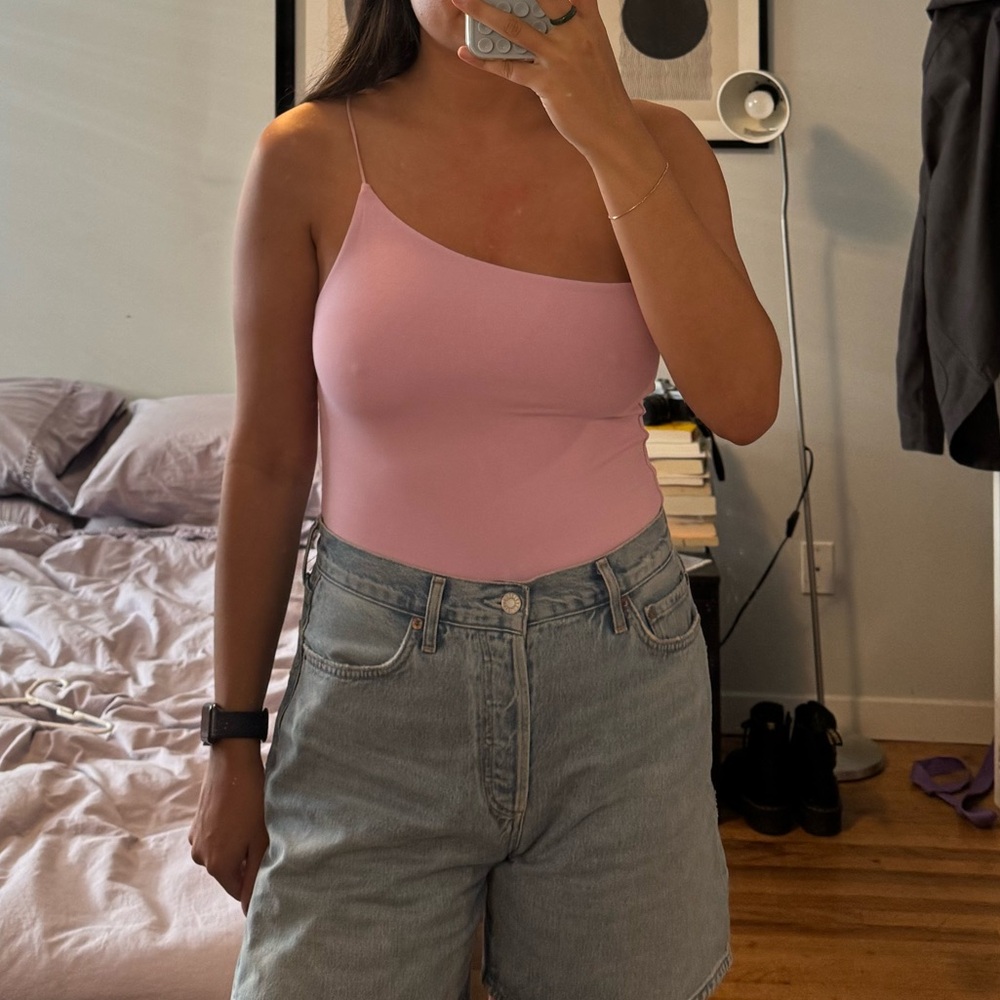 Babaton Light Pink One-Shoulder Bodysuit